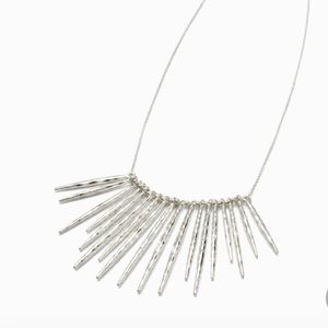 NEW Stella and Dot Necklace